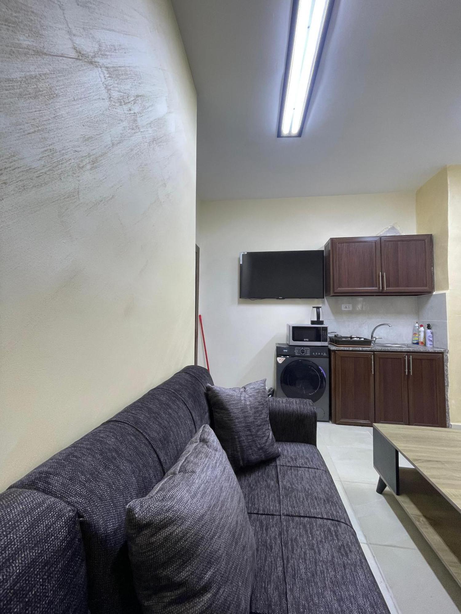 Osama Alnaser Apartment Amman