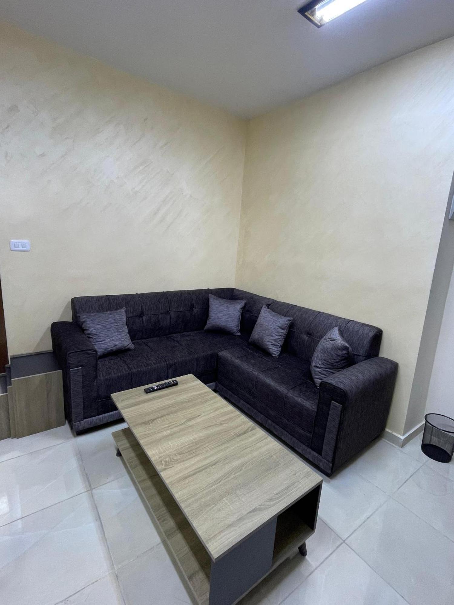 Osama Alnaser Apartment